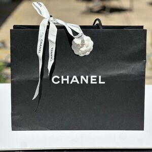 Set of 3: Chanel paper bag medium size and empty box